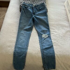 Levi high rise skinny jeans